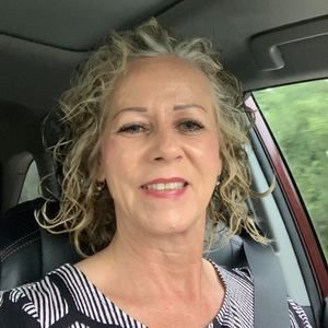 Meet your Posher, Donna